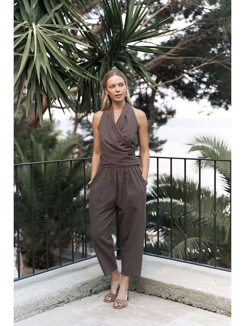 Kahverengi Struana Kruvaze Kahve Crop Pantolon Takım-1