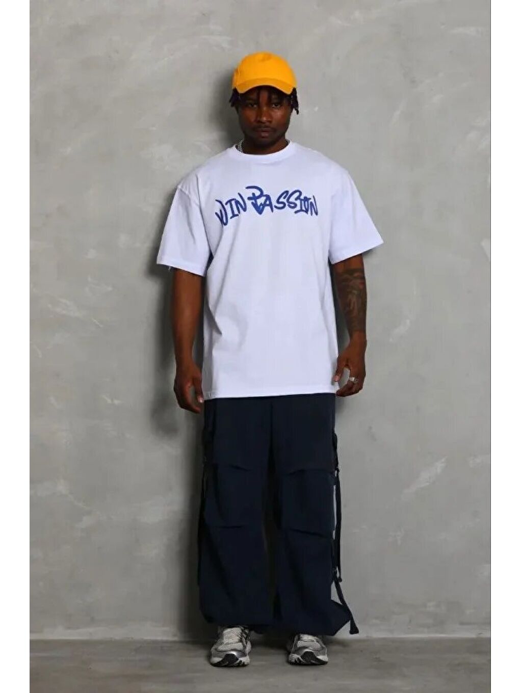 Beyaz Erkek Baskılı Tişört-1