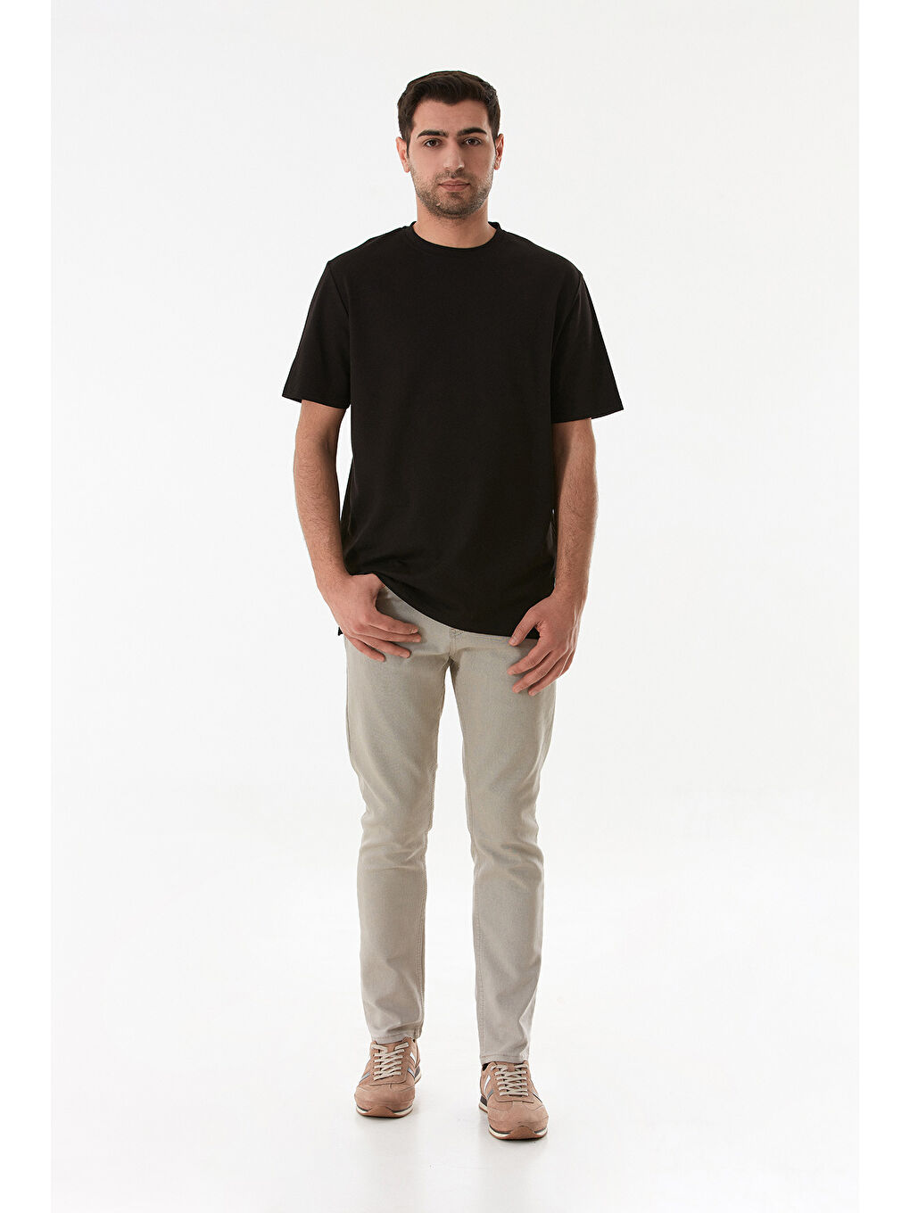 Siyah Basic Süprem Kumaş Bisiklet Yaka Tişört-1