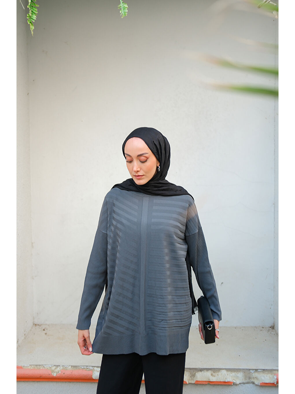 Gri Kadın Kendinden Çizgi Desen Tunik Füme-3