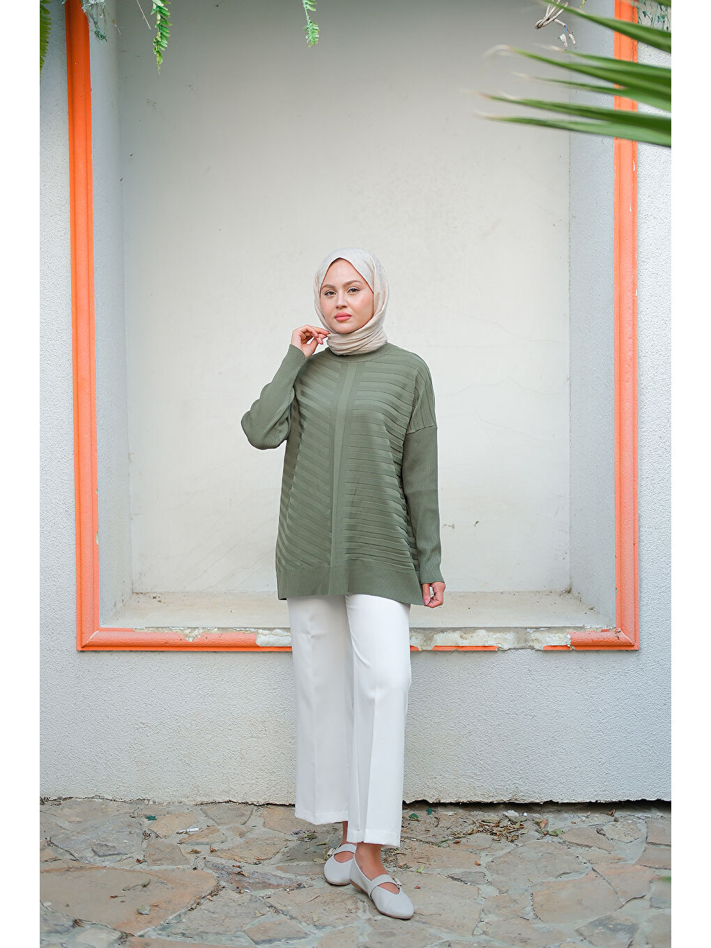 Kadın Kendinden Çizgi Desen Tunik Haki Yeşil-1