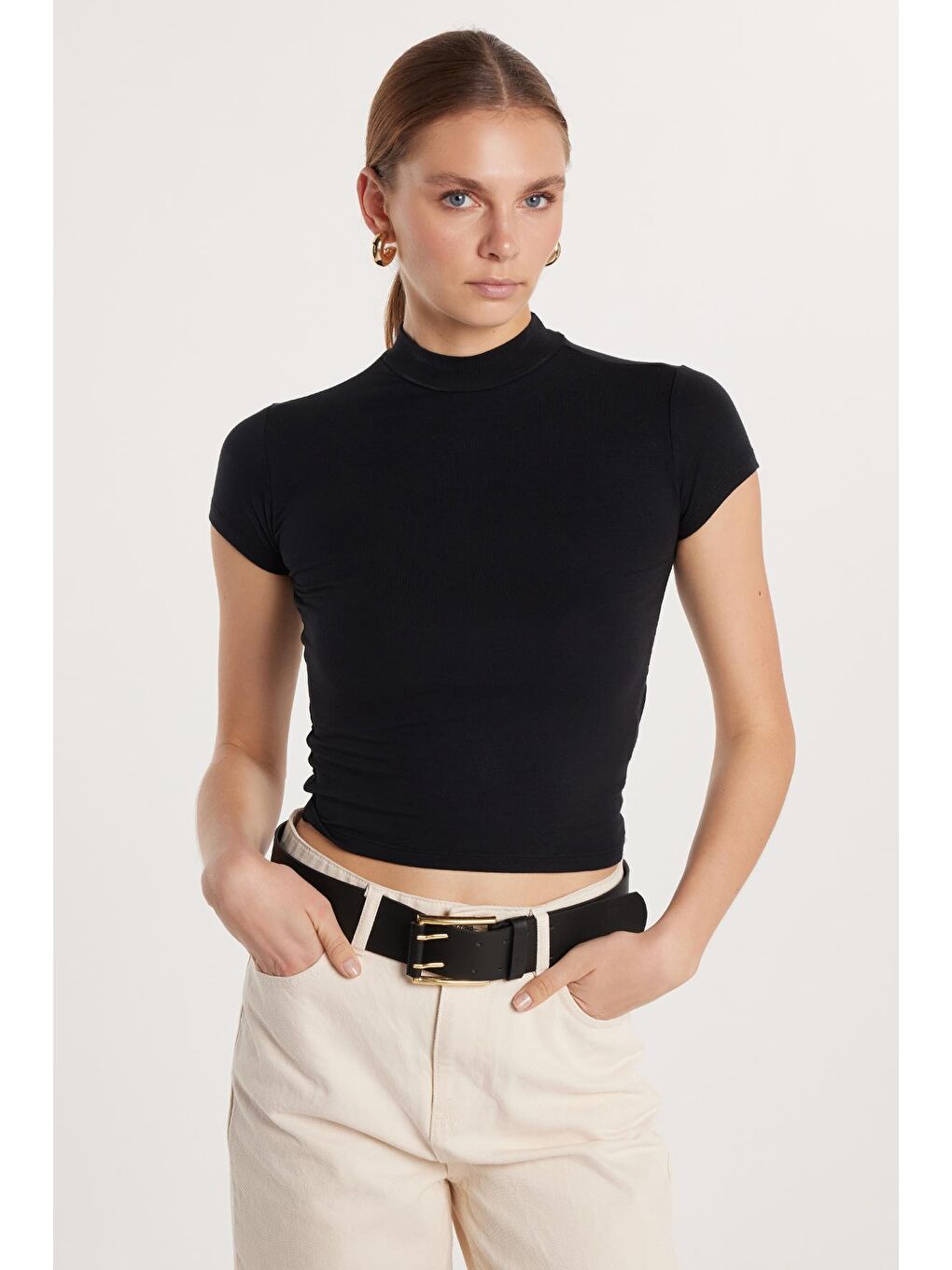 Kadın Modal Kumaş Slim Fit Dar Kesim Dik Yaka Siyah Bluz-3