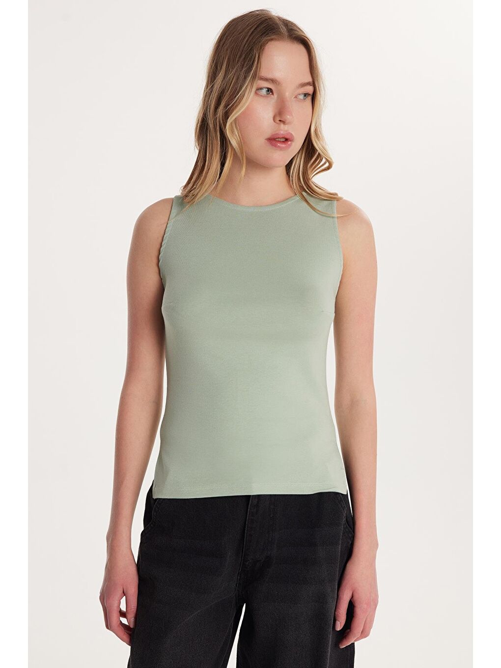 Yeşil Kadın Modal Kumaş Slim Fit Dar Kesim Bisiklet Yaka Düz Basic Mint Bluz-3