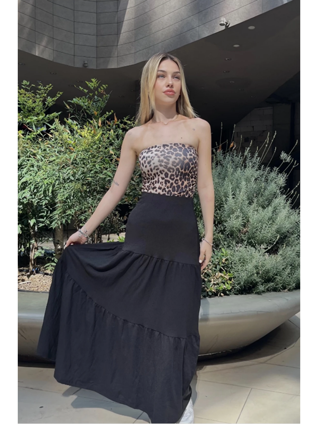 Kadın Siyah Yüksek Bel Volamlı Uzun Etek-1