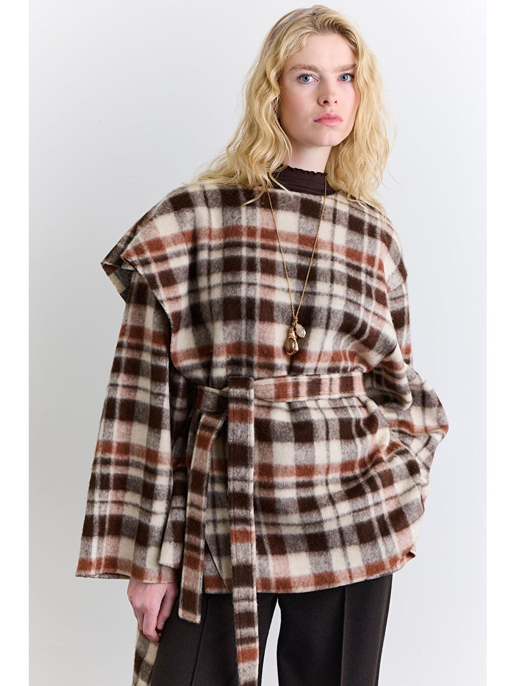 Şal Detaylı Ekose Panço Kahverengi-2