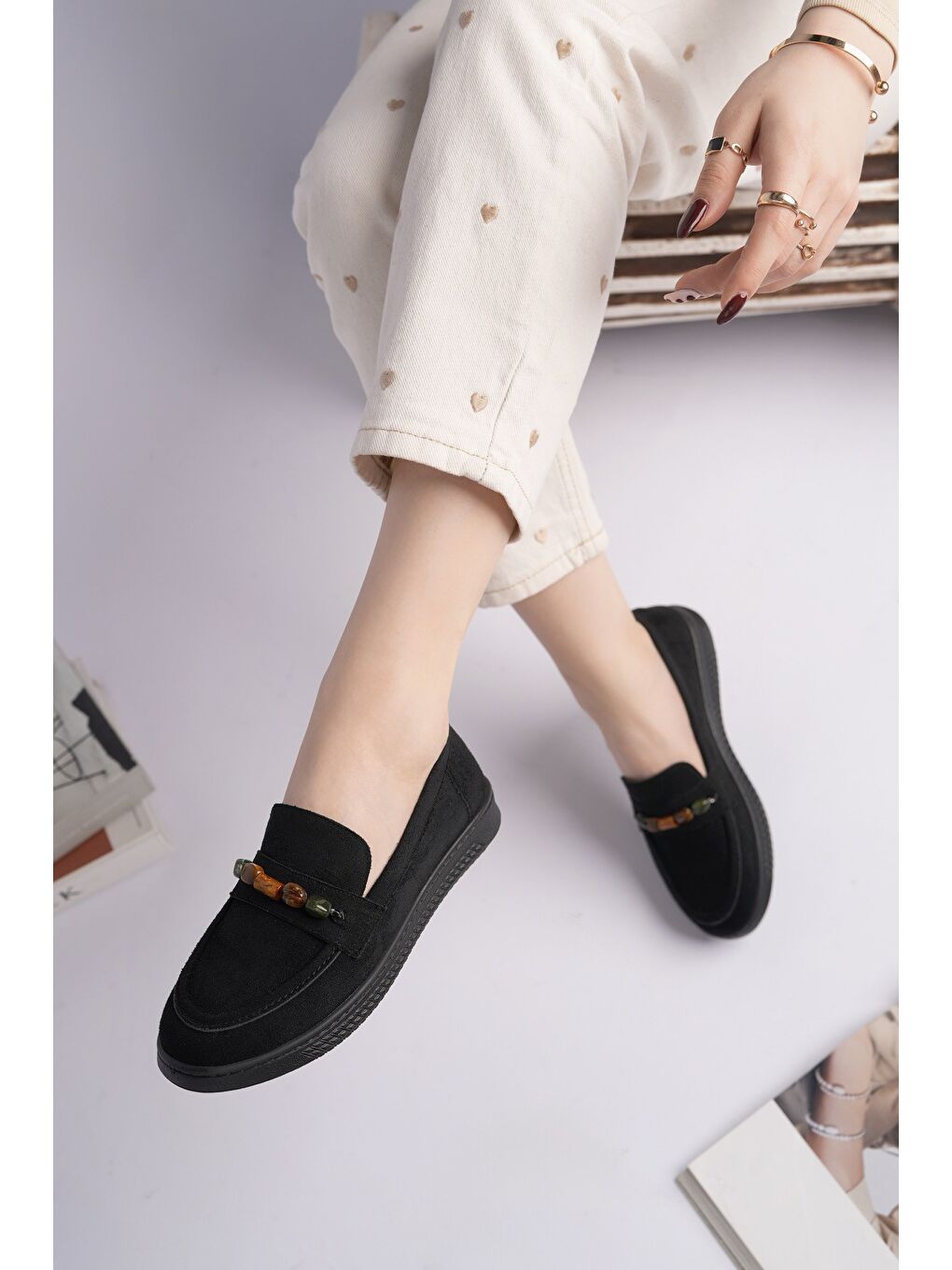 Siyah AUREVA Boncuk Detaylı Süet Kadın Günlük Loafer Ayakkabı-6