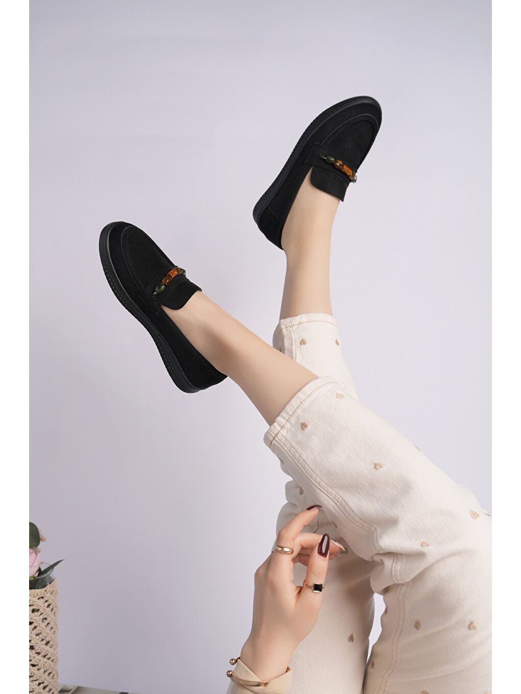 Siyah AUREVA Boncuk Detaylı Süet Kadın Günlük Loafer Ayakkabı-7