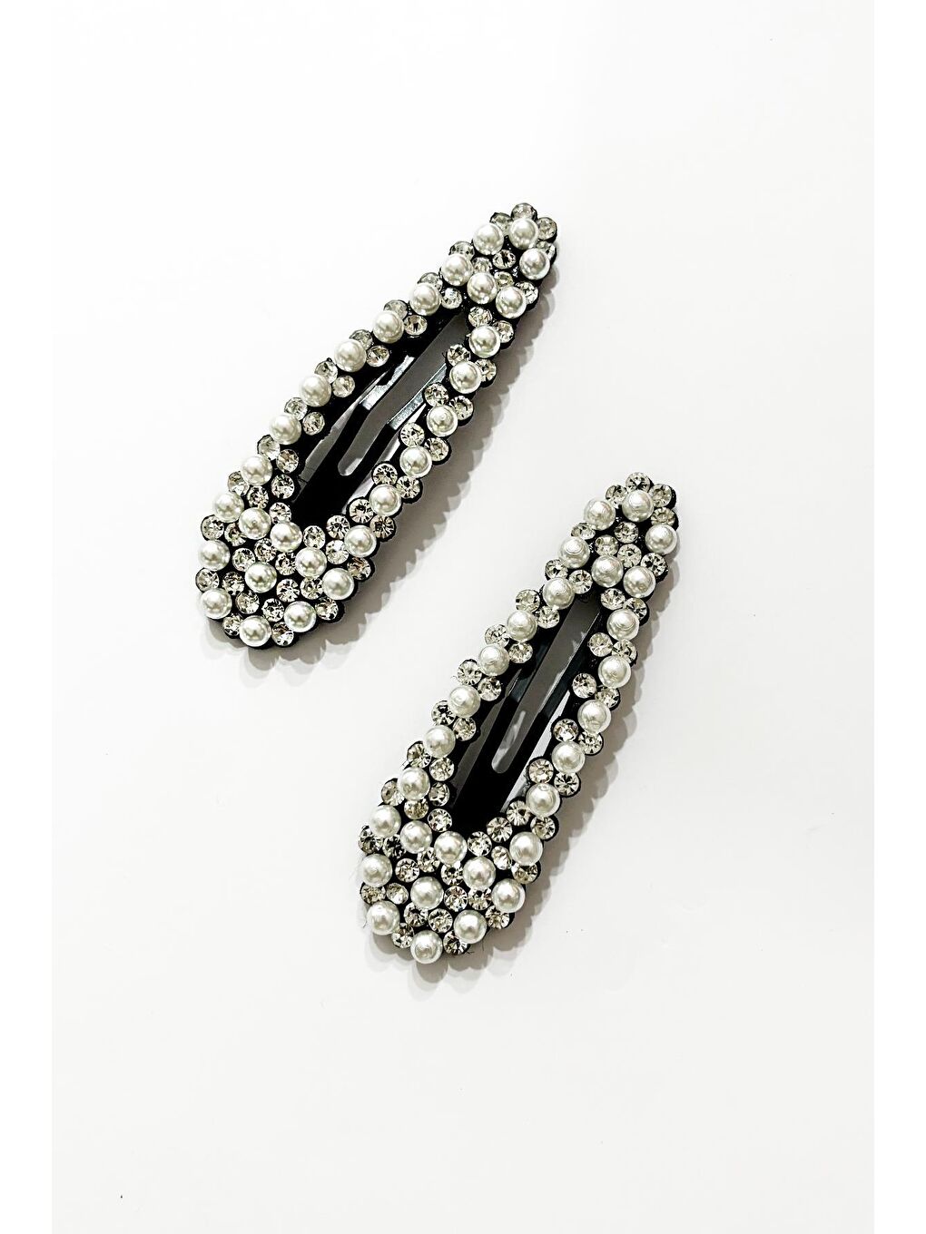 Kristal Taşlı ve İncili Siyah Çıt Çıt Toka 2'li Paket-1