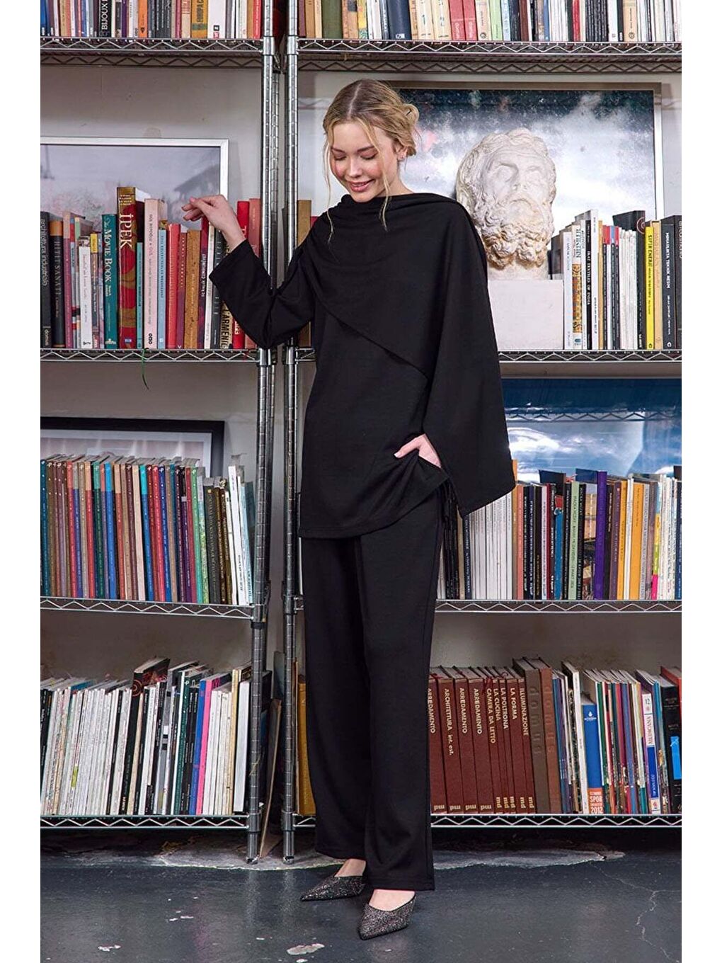 Siyah Atkılı Tunik Bol Paça Pantolon Takım-2