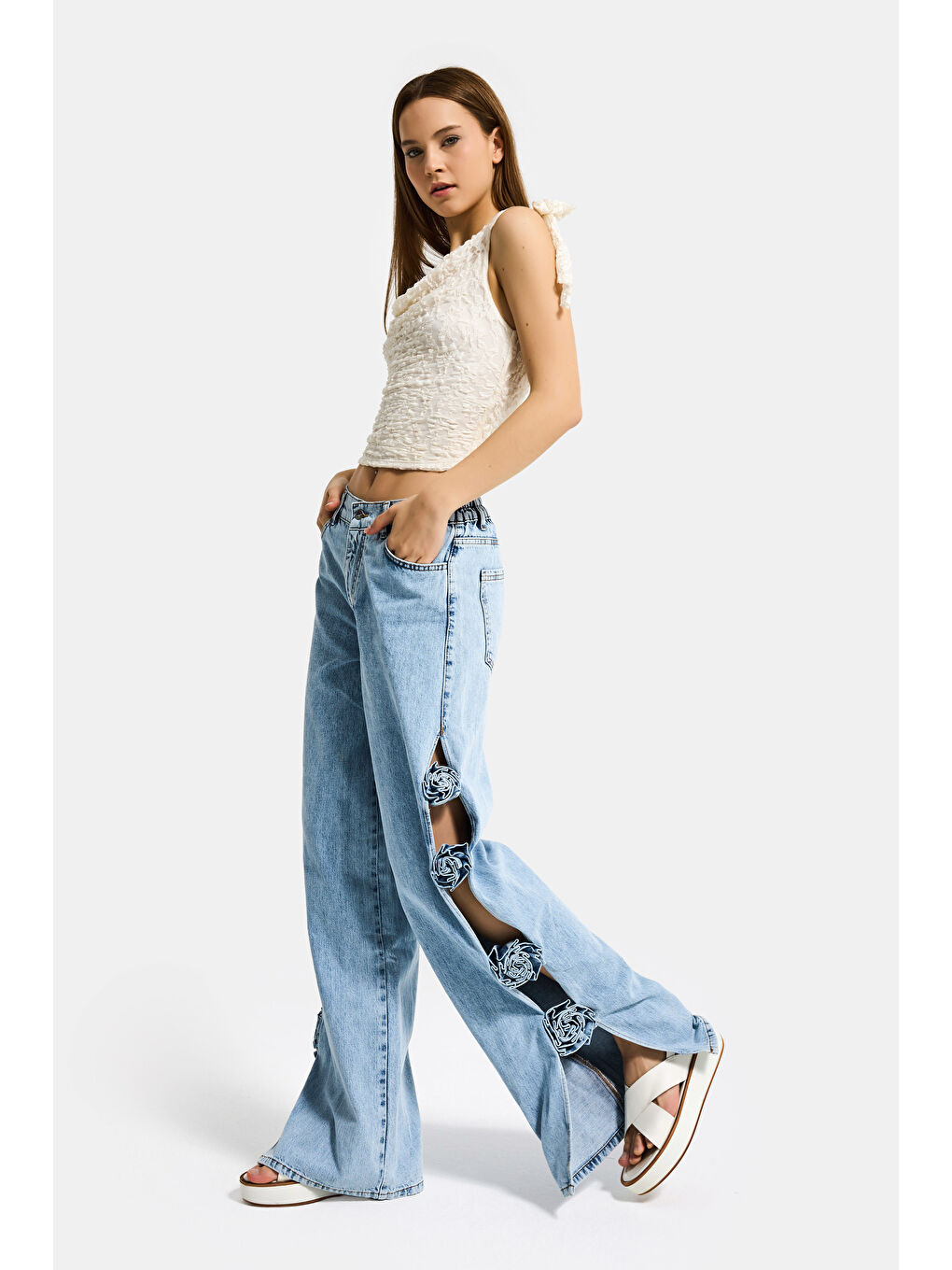 Mavi Kadın Jean Rengi Palazzo Fit Gül Detaylı Özel Tasarım Denim Jean-2