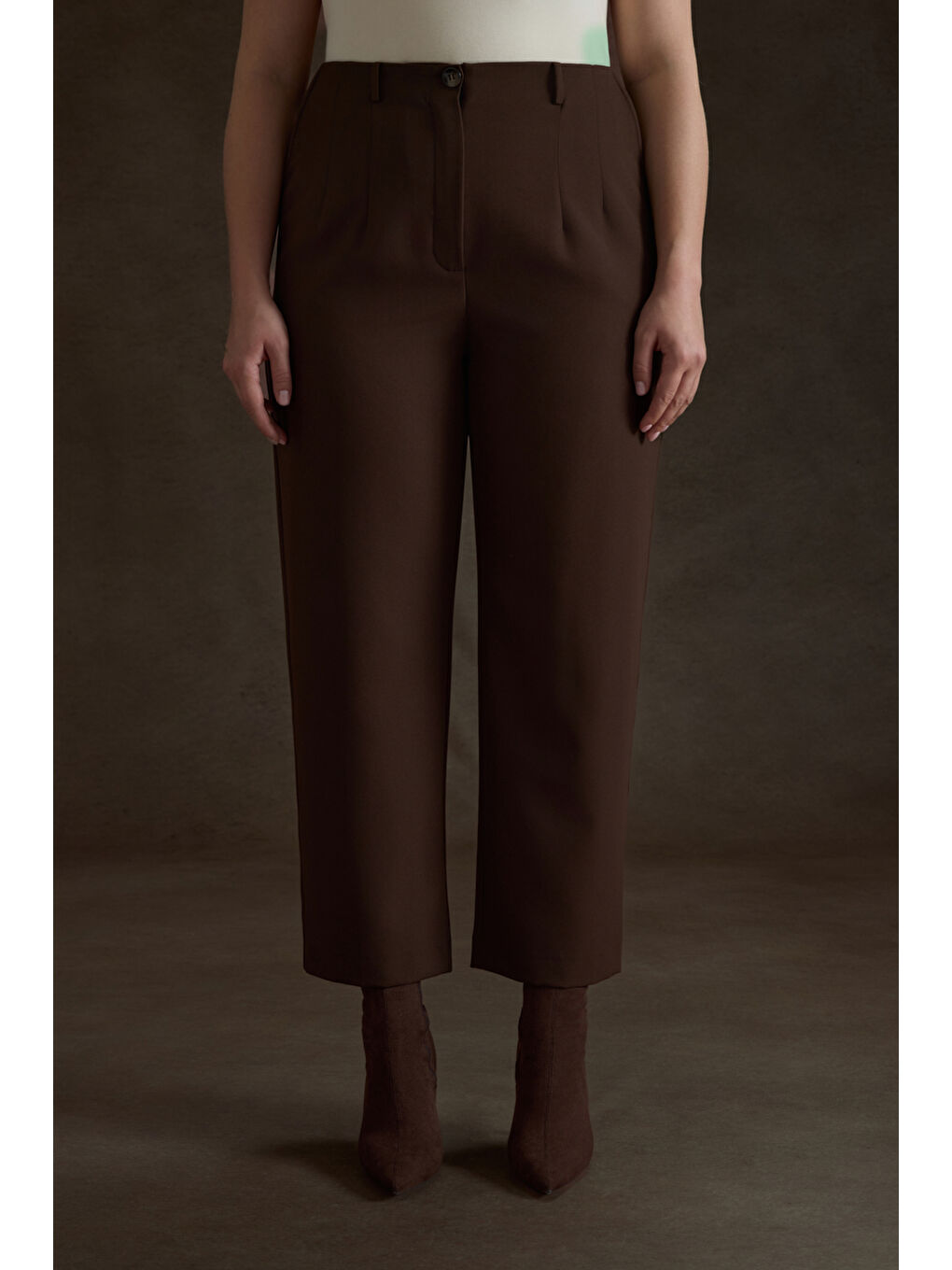 Kahverengi İç Beli Lastikli Dokuma Pantolon-1