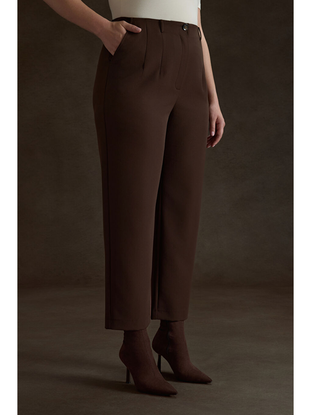 Kahverengi İç Beli Lastikli Dokuma Pantolon-2