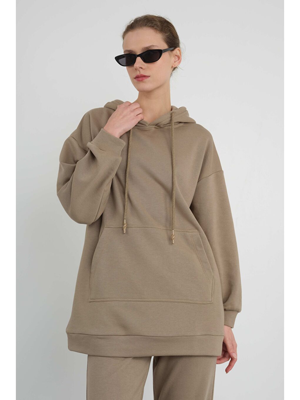 Yeşil Kapüşonlu Sweatshirt Mat Adaçayı