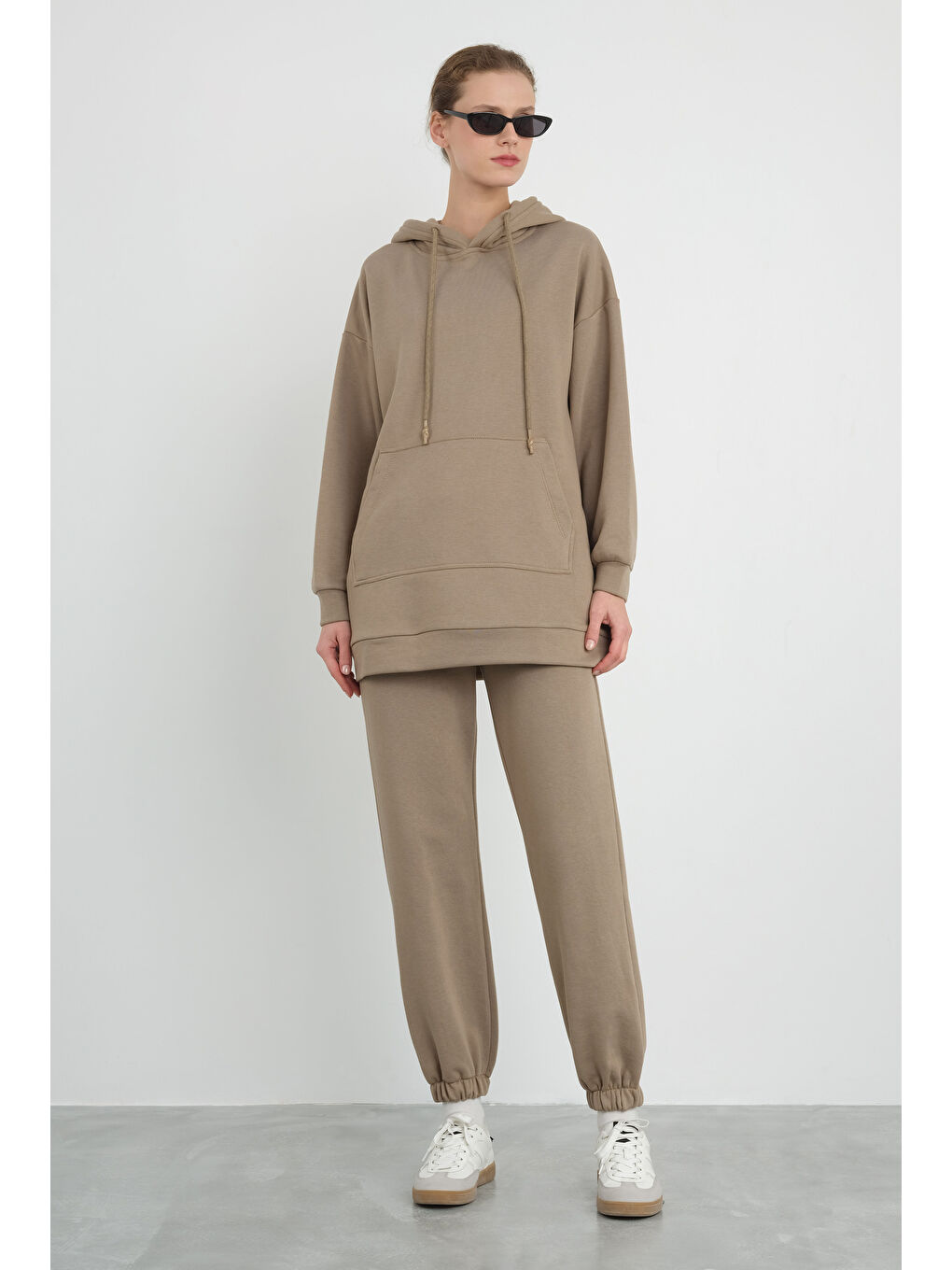 Yeşil Kapüşonlu Sweatshirt Mat Adaçayı-2