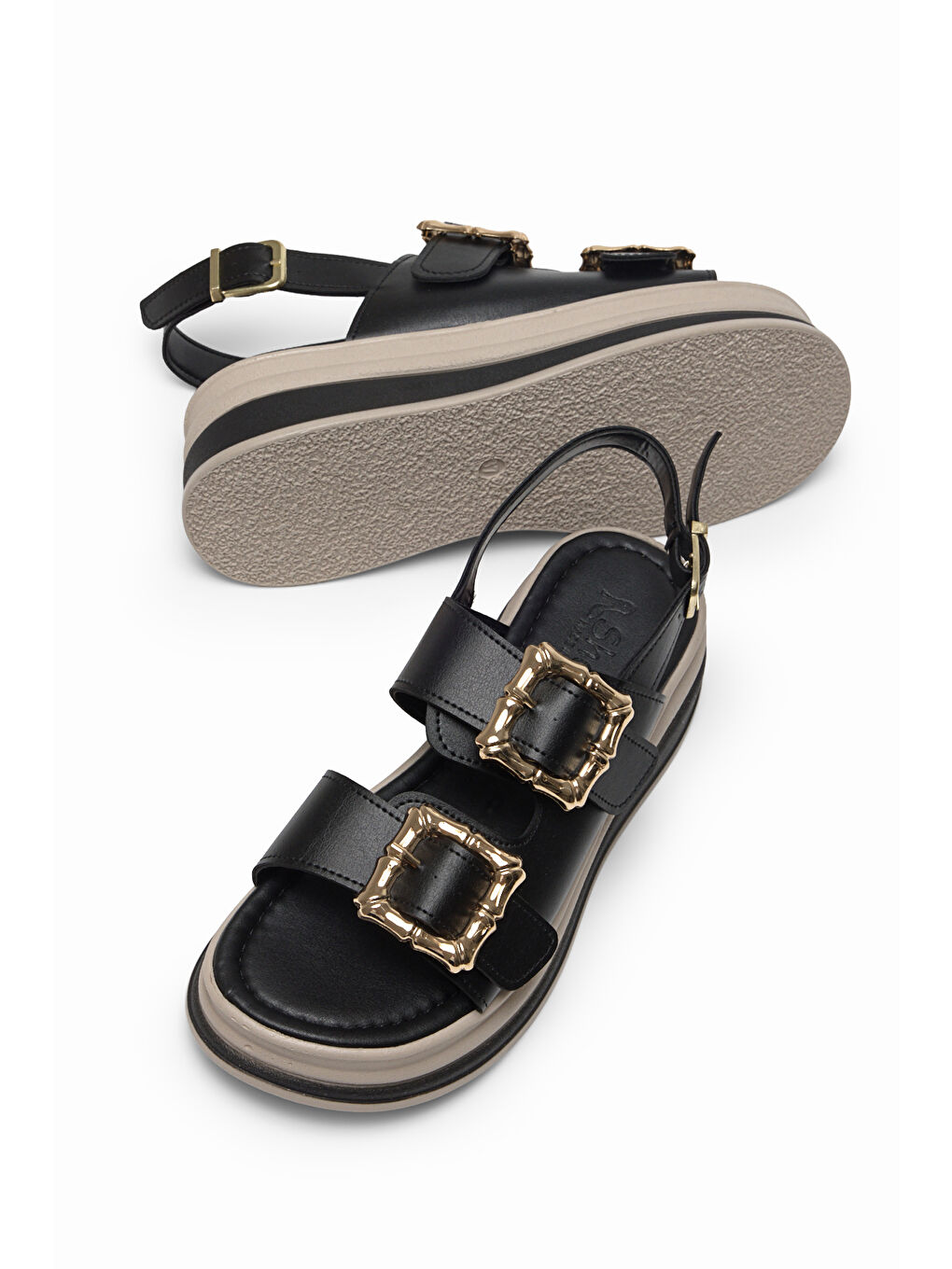 Kadın Siyah Rahat Kalıp Yüksek Taban Tokalı Sandalet-2