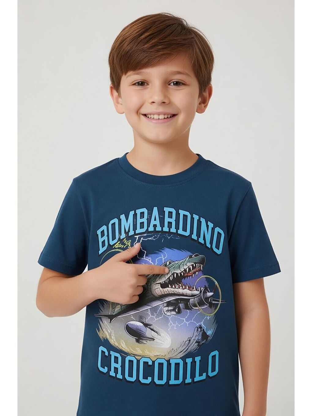 Mavi Uçak Baskılı Yazılı Tişörtlü Erkek Çocuk Şortlu 2li Takım 23922-1