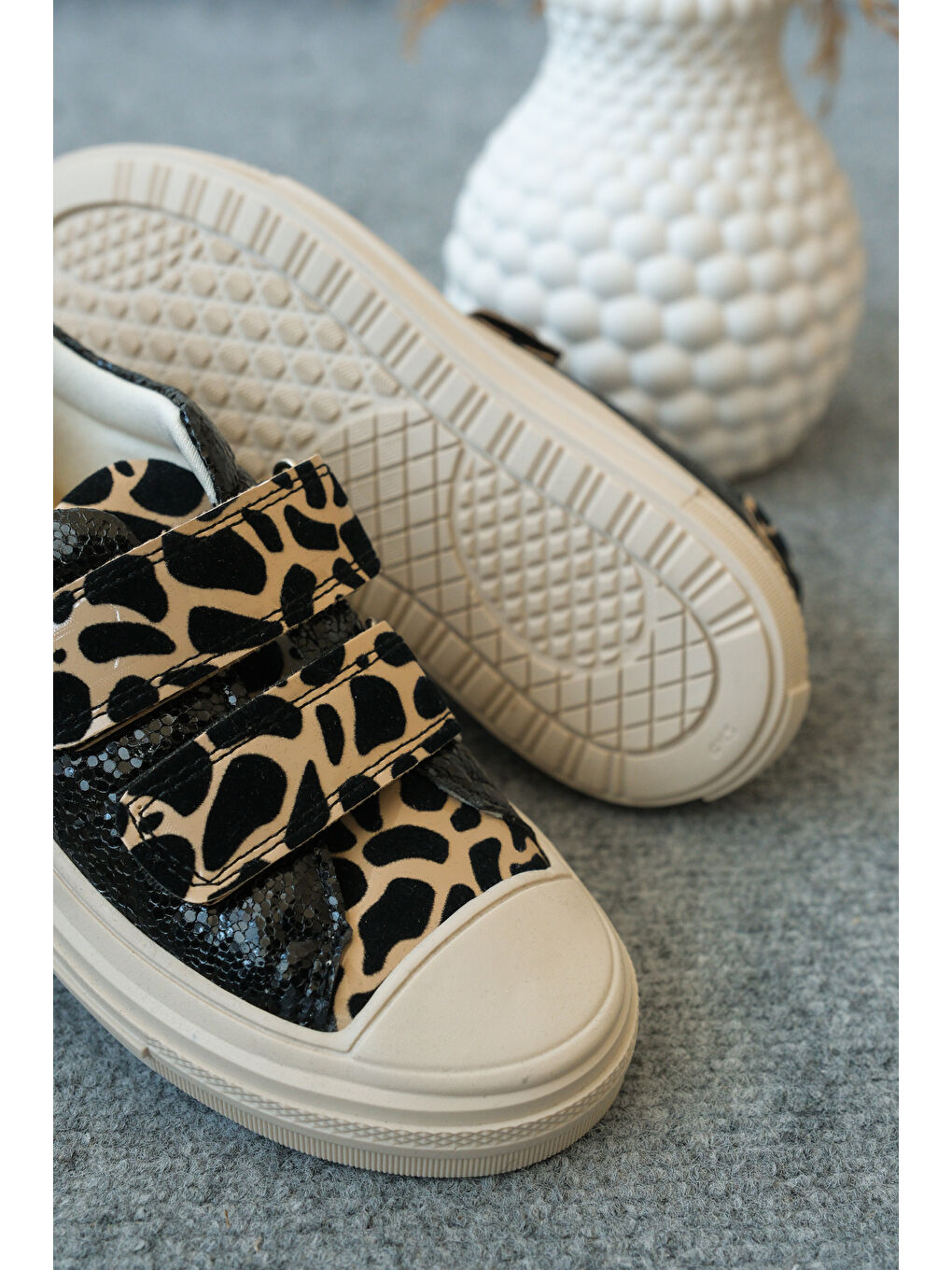 Siyah Arzen Günlük Ortopedik Kız Çocuk Spor Ayakkabı-1