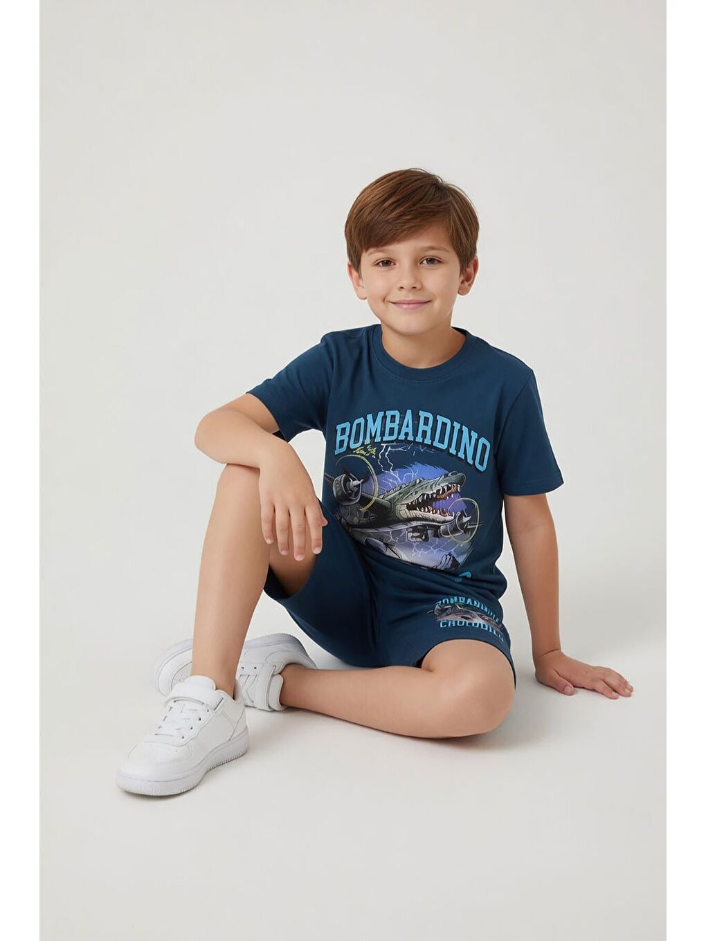 Mavi Uçak Baskılı Yazılı Tişörtlü Erkek Çocuk Şortlu 2li Takım 23922-3