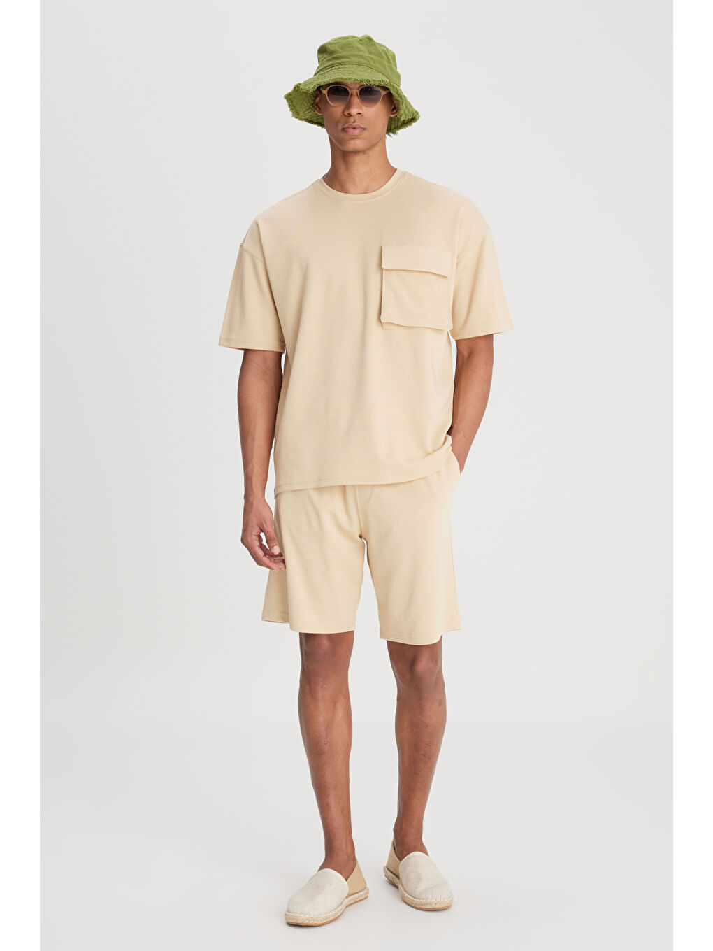 Regular Fit Normal Kesim Normal Bel Bej Sweat Şort-1