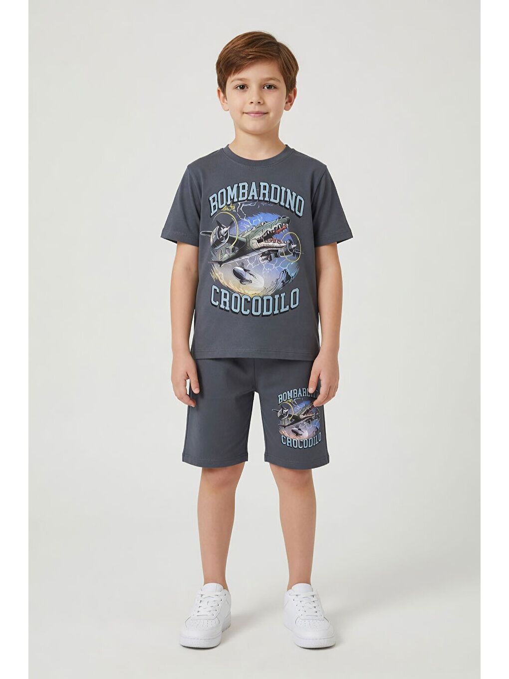Gri Füme Uçak Baskılı Yazılı Tişörtlü Erkek Çocuk Şortlu 2li Takım 23923