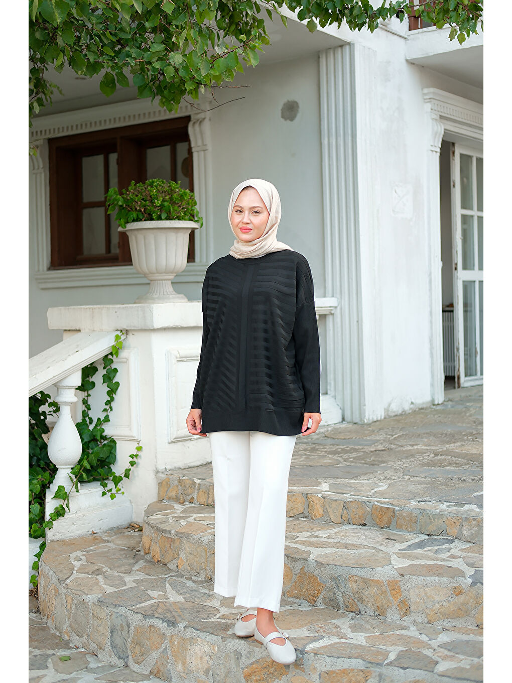 Kadın Kendinden Çizgi Desen Tunik Siyah-2