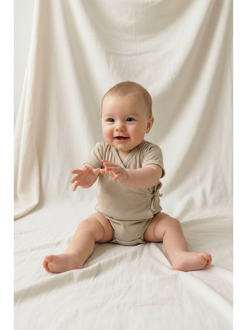 Bej Müslin Kruvaze badi