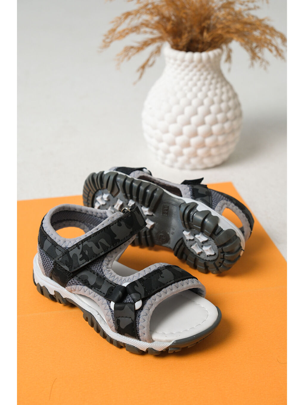 Siyah D3804 Günlük Ortopedik Erkek Çocuk Sandalet-1