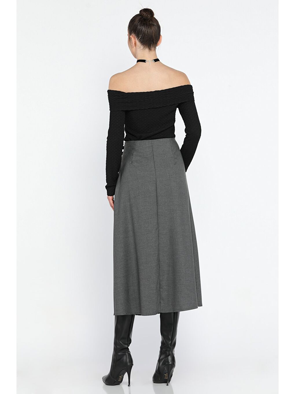 Antrasit Kadın Bel Kemer Tokalı Pileli Yırtmaç Detaylı Etek-3