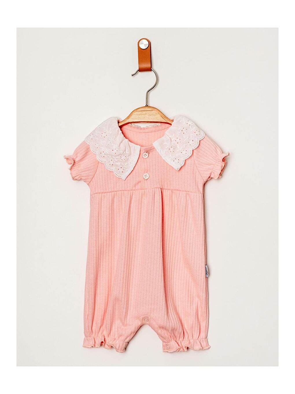 Pembe Organik Tatlı Yenidoğan Fisto Yaka Detalı Çıt Çıt Kapatmalı Esnek Kız BebekTulumu