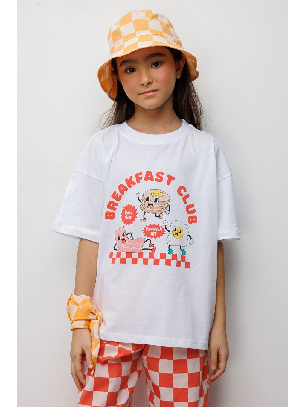 Kırmızı Breakfast Club Baskılı Dama Desenli Çocuk Tişört Pantolon Takım - Lucia-2