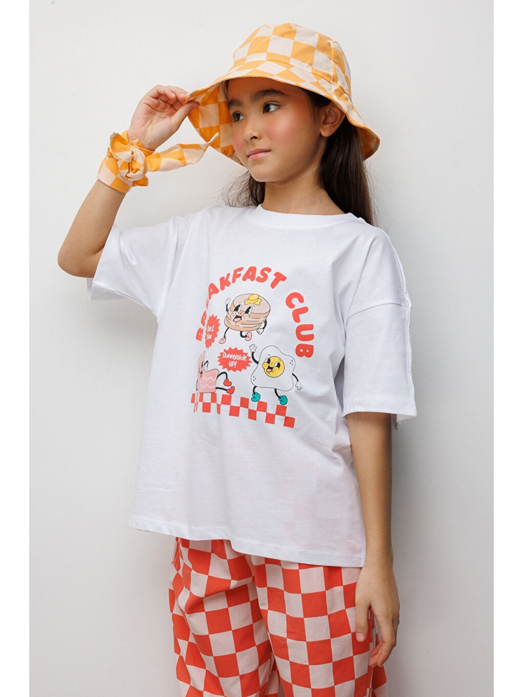 Kırmızı Breakfast Club Baskılı Dama Desenli Çocuk Tişört Pantolon Takım - Lucia-3