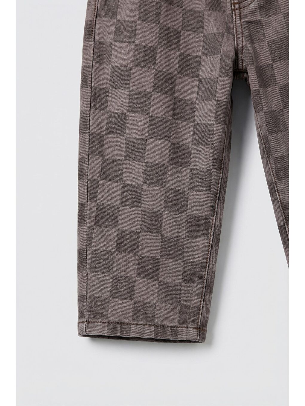 Karışık Erkek Çocuk Oversize Pamuklu Kahverengi Kare Desenli Pantolon-2