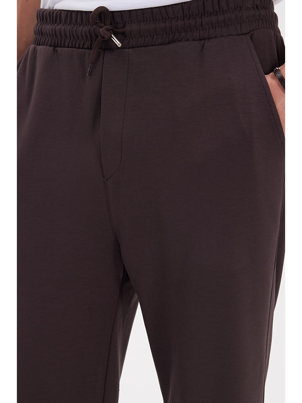 Erkek Kahverengi Baggy Fit Rahat Kesim Modal Kumaş Soft Doku Beli Bağcıklı Yan Cepli Eşofman Altı-4