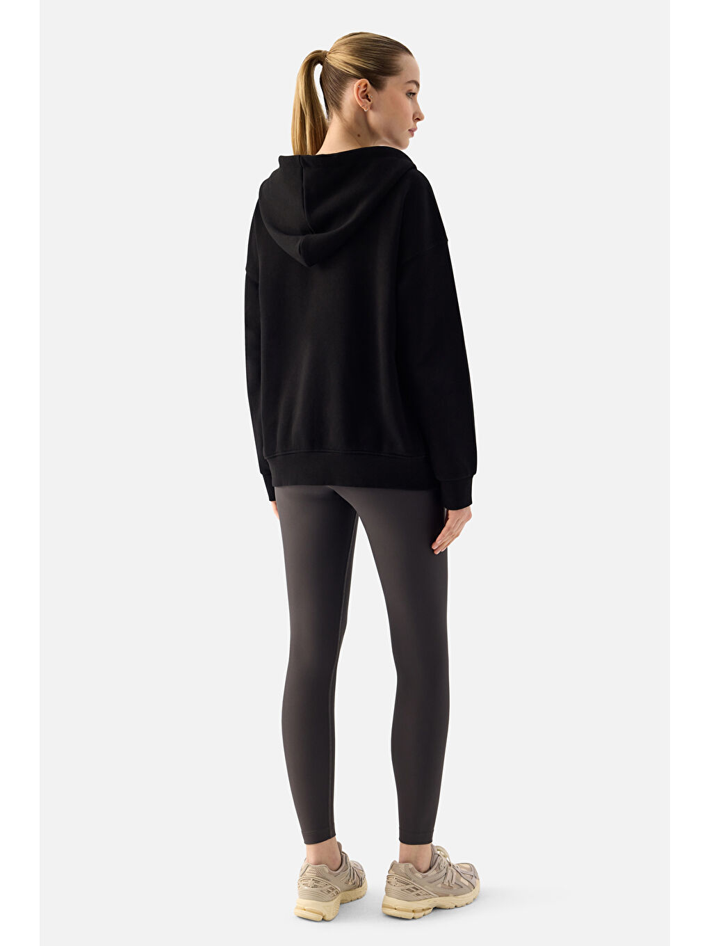 Luna Fermuarlı Kapüşonlu Siyah Sweatshirt-6