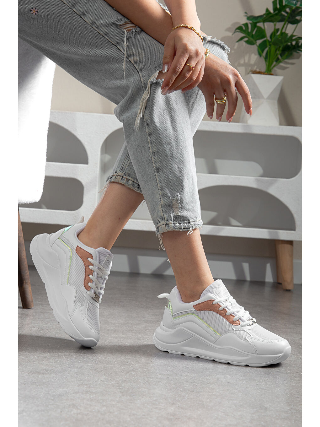 Beyaz Grijak Günlük Ortopedik Kadın Sneaker Spor Ayakkabı