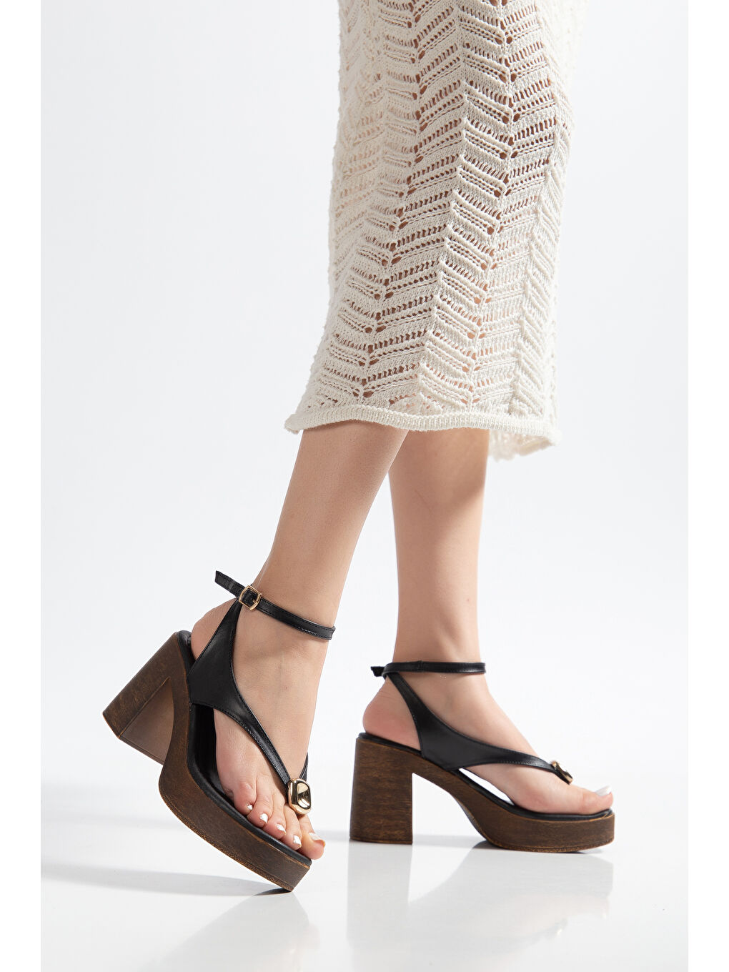 Siyah Jenya Günlük Ortopedik Kadın Klasik Topuklu Ayakkabı-2