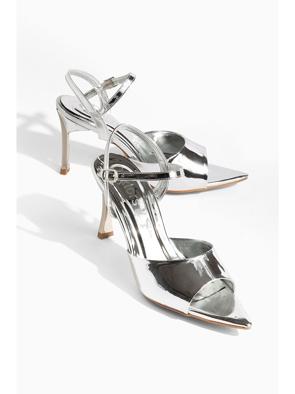 Gri D1325 Günlük Ortopedik Kadın Klasik Topuklu Ayakkabı-4