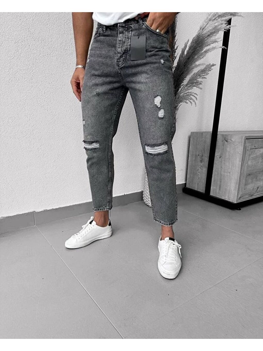 Gri Erkek Füme Yırtık Detaylı Mom Jean