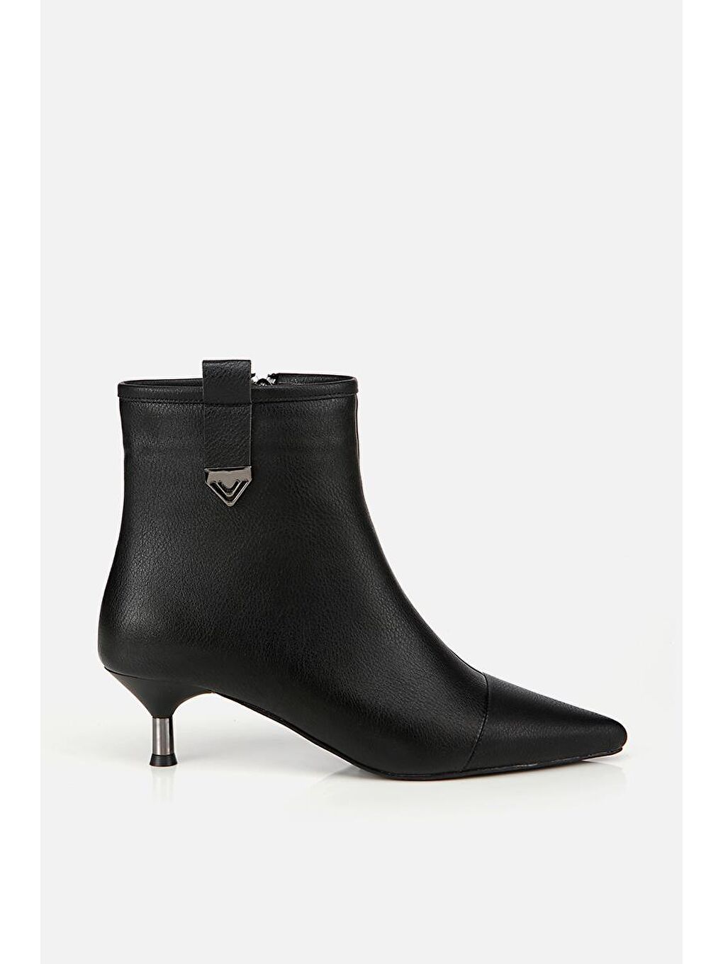 Kadın Siyah İnce Topuklu Bot