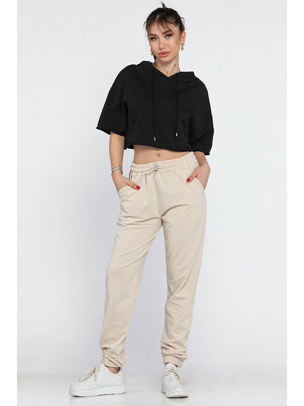 Bej Kadın Paça Lastikli Eşofman Altı