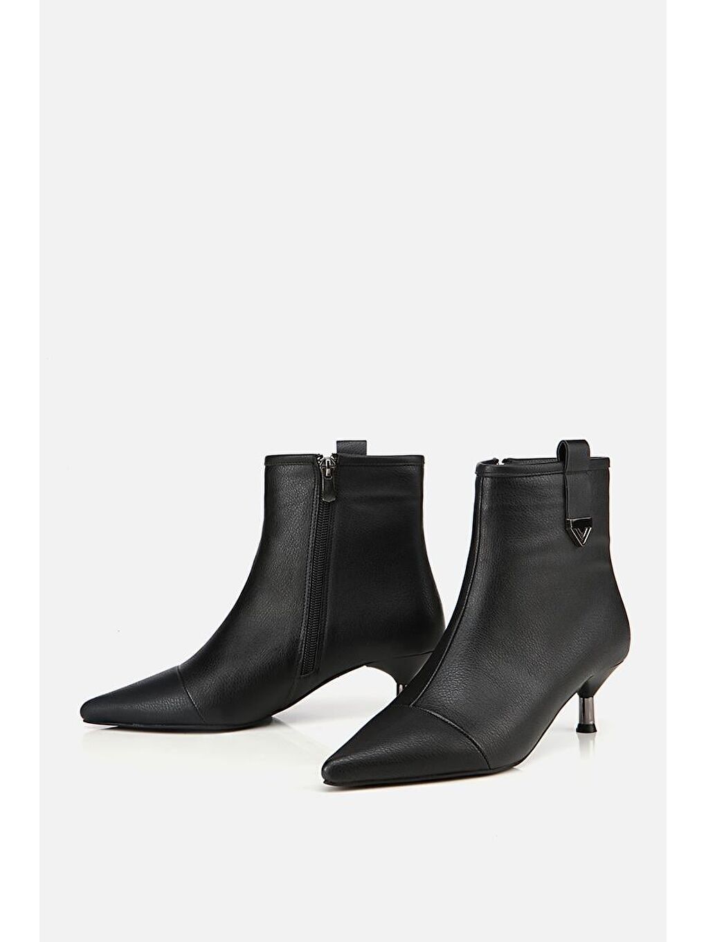 Kadın Siyah İnce Topuklu Bot-3