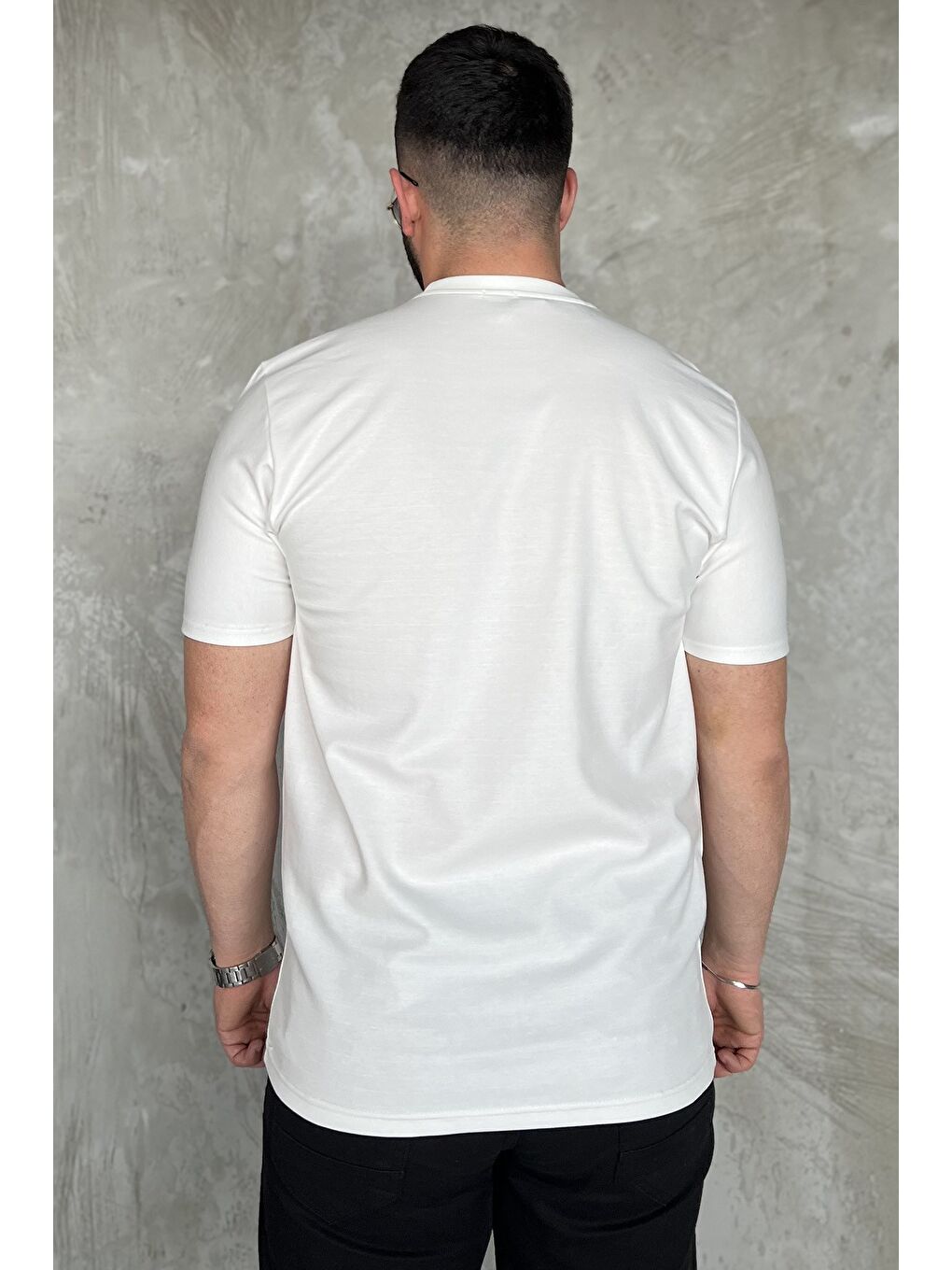 Ekru Bisiklet Yaka Yazı Baskılı Erkek Tişört-2