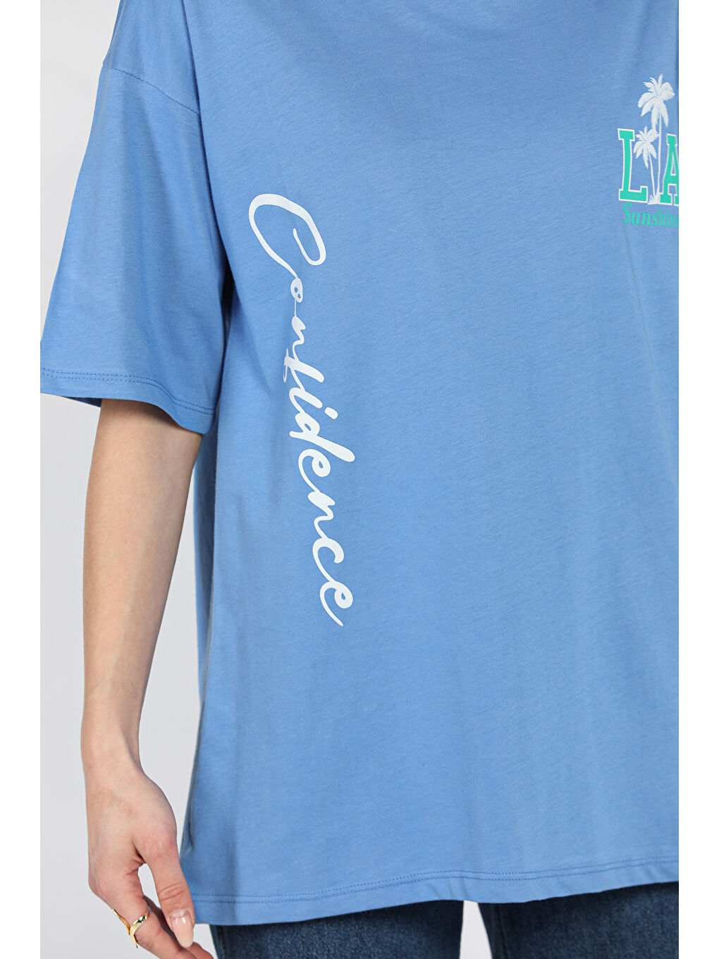 İndigo Baskılı Bisiklet Yaka Kadın Tişört-3