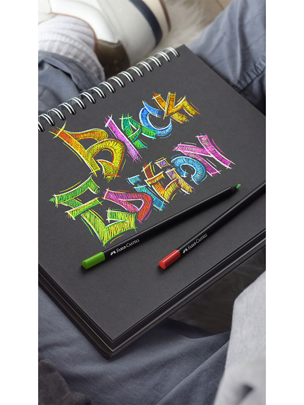 Black Edition Boya Kalemi, 24 Renk, Siyah Kağıda Uyumlu, Ergonomik Üçgen Gövde-6