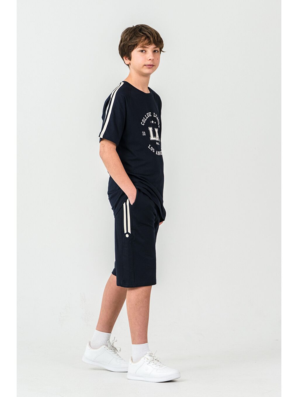 Lacivert College League Los Angels Baskılı Alt Yanlar Biyeli Ve Çıtçıtlı Erkek Çocuk Şort - Tişört Takımı-1