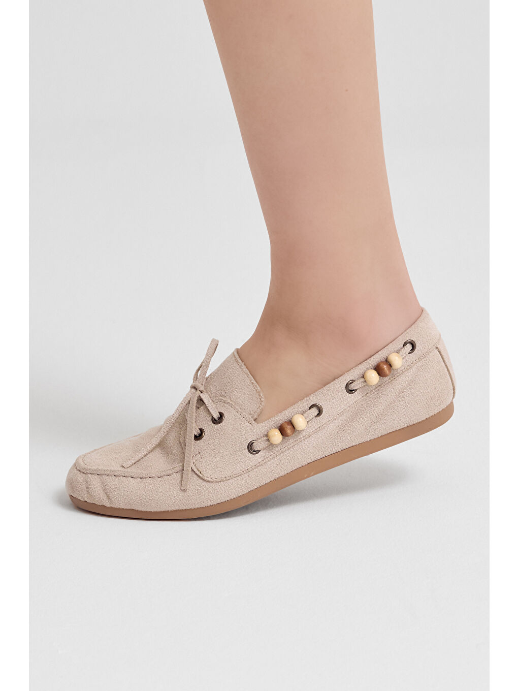 Kadın Bej Rahat Kalıp Boncuk Detaylı Günlük Babet