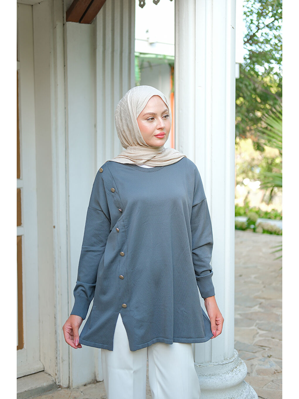 Gri Kadın Ön Düğme Detay Tunik Füme-2
