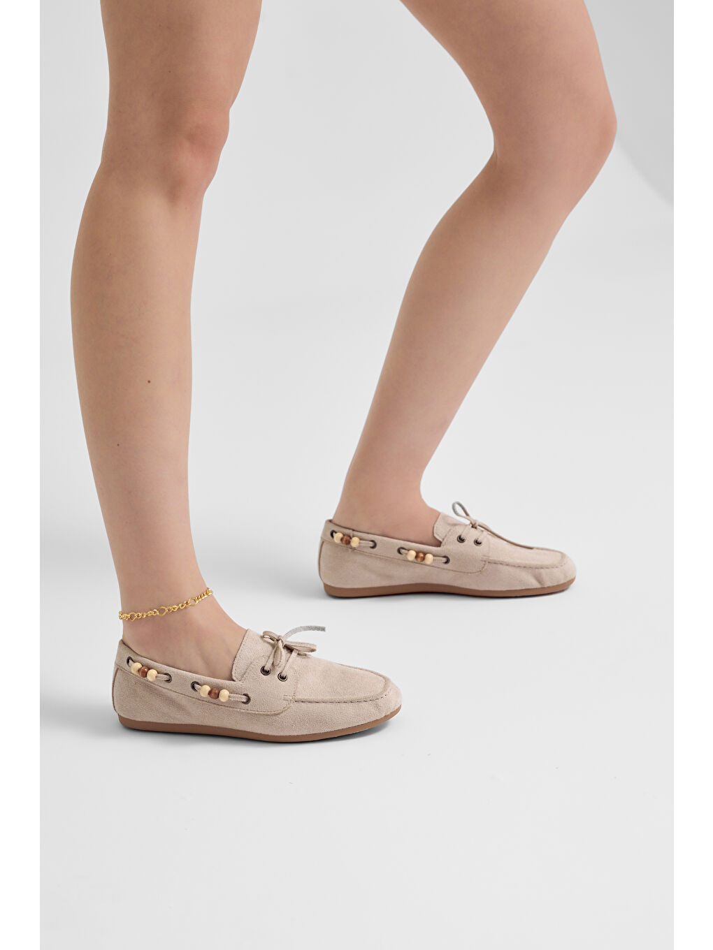 Kadın Bej Rahat Kalıp Boncuk Detaylı Günlük Babet-1