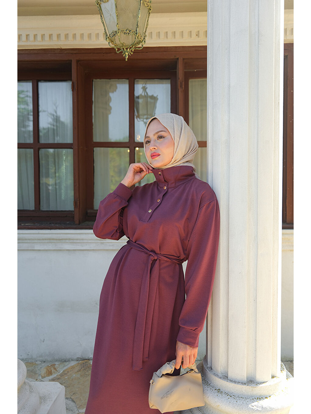 Kadın Yüksek Yaka Çıtçıtlı Elbise Mürdüm-1