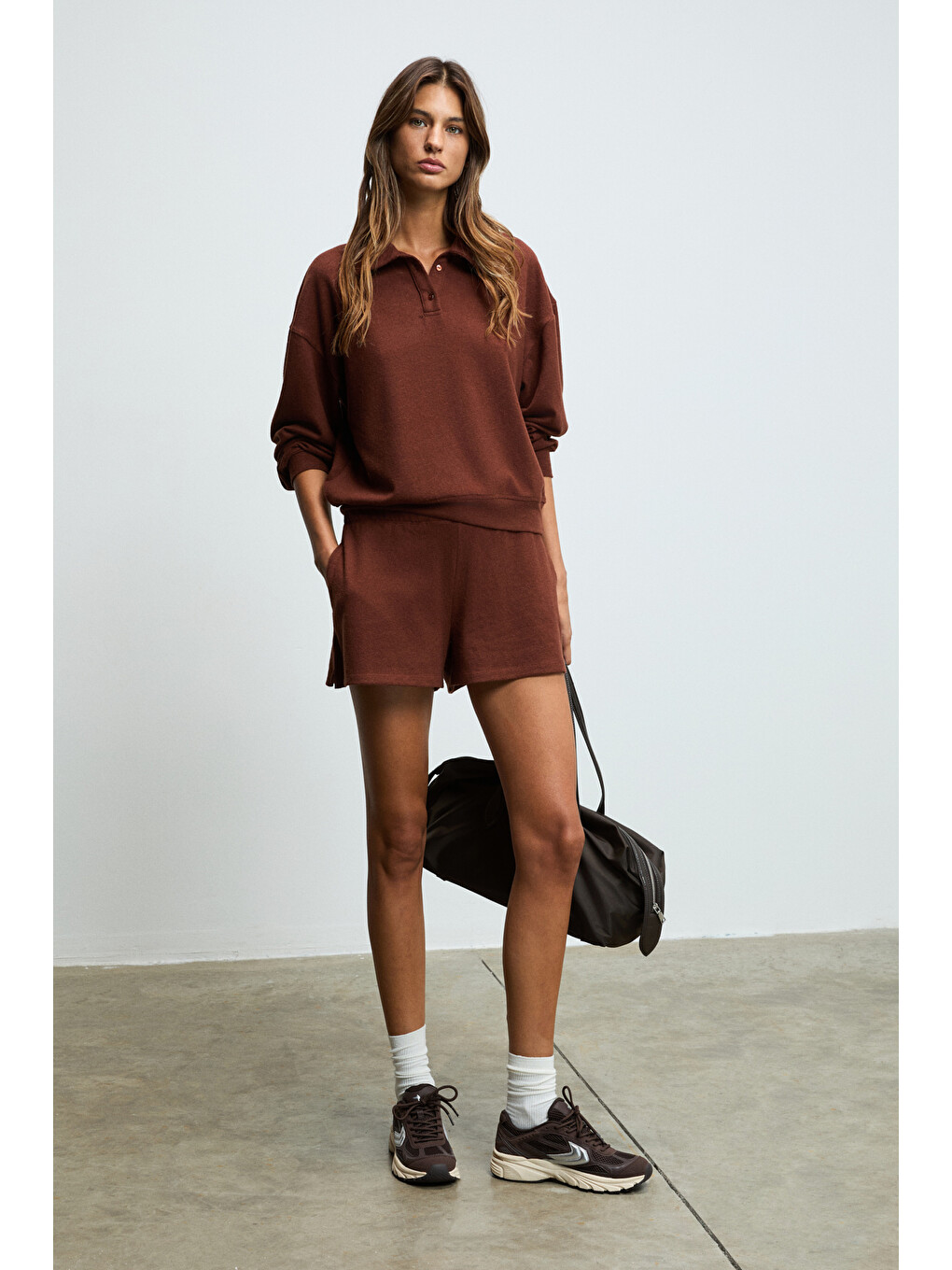 Sılken Kadın Yumuşak Ve Esnek Kumaşlı Polo Yakalı Kahverengi Sweatshirt-3